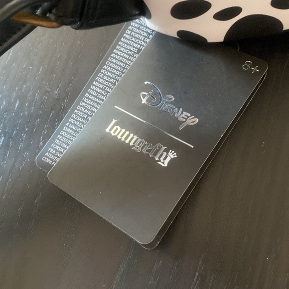 COPY - Loungefly - Disney Back Pack - 101 Dalmatians - Picture 4 of 5